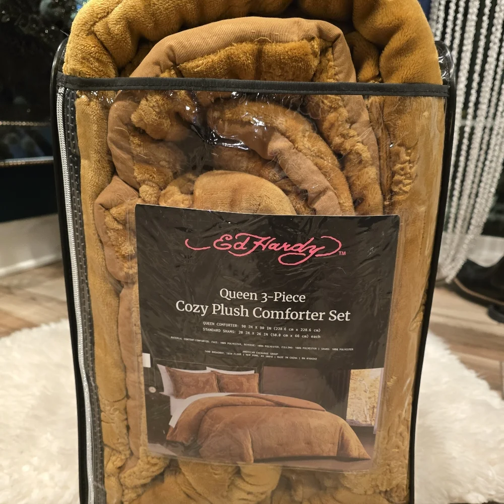 Ed Hardy Crouching Tiger Embossed Full/Queen Comforter Set New